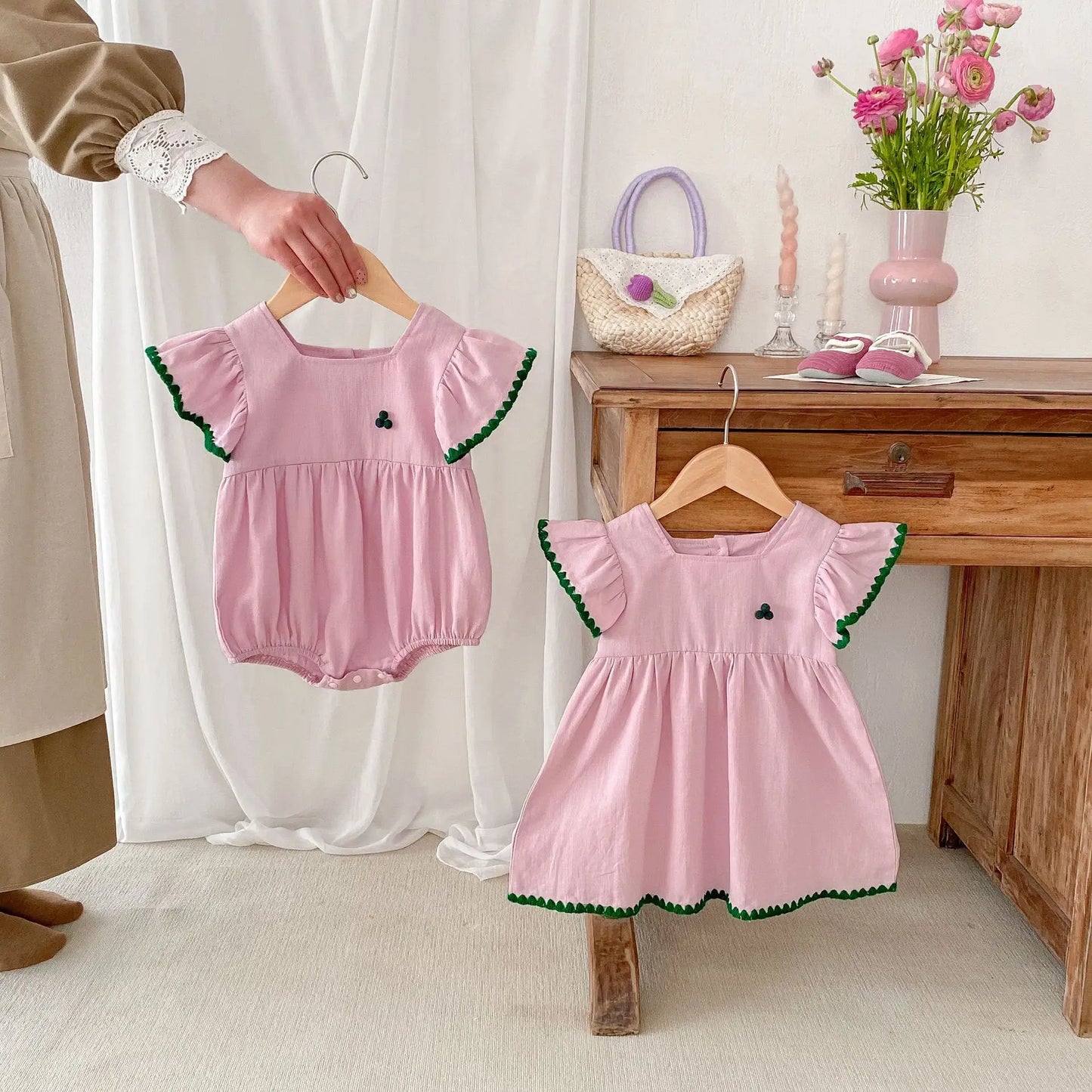 Summer Newborn Infant Baby Girls Romper Muslin Dresses Sister dress Rompers Kids Onepiece Fashion Baby Clothing
