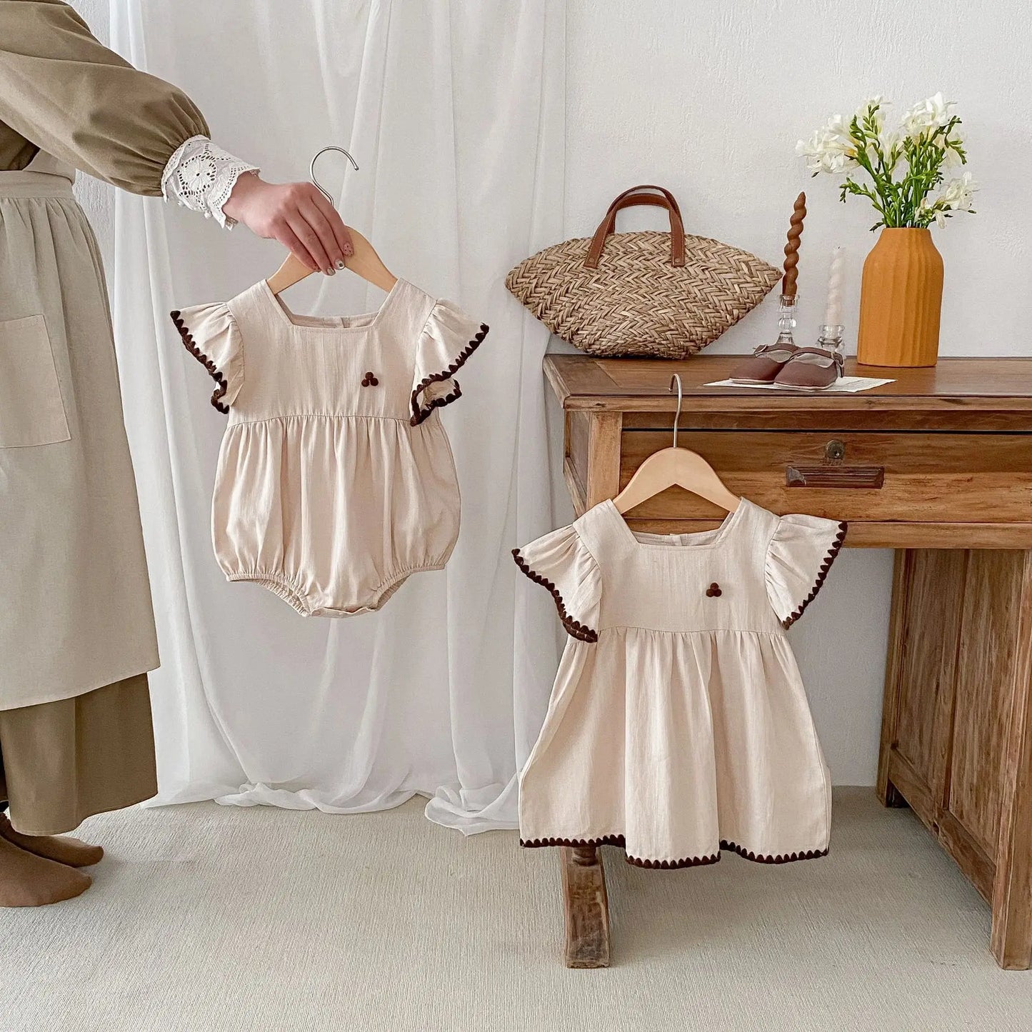 Summer Newborn Infant Baby Girls Romper Muslin Dresses Sister dress Rompers Kids Onepiece Fashion Baby Clothing